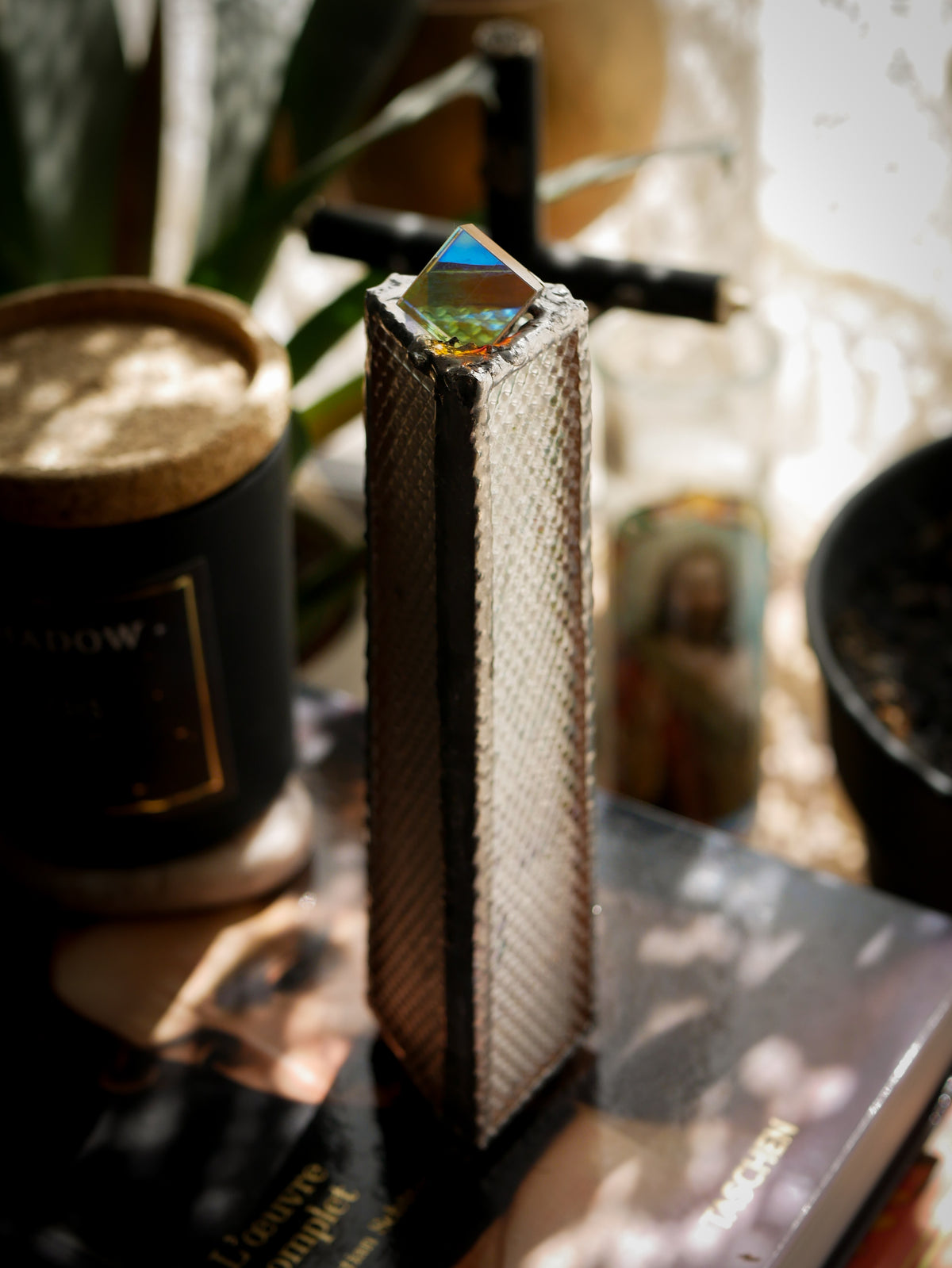 Nébuleuse - Kaléidoscope prisme de verre, vitrail blanc irisé texturé